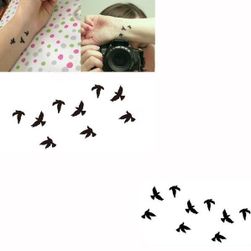 Tatuaż tymczasowy z ptaszkami