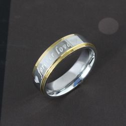 Prsten s natpisom: zauvijek ljubav