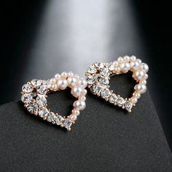 Damskie kolczyki w kształcie serca z kryształkami