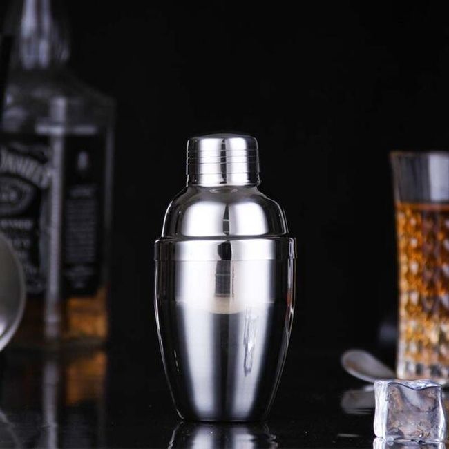 Nerezový shaker (250 ml / 350 ml / 530ml/ 750ml) 1