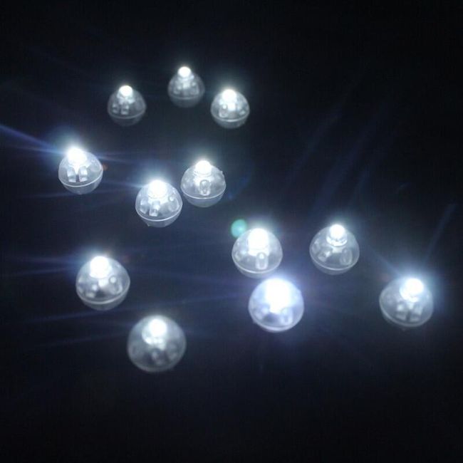 LED kuličky - 50 kusů 1