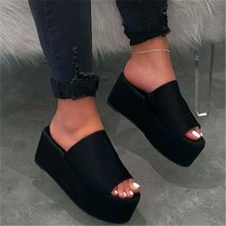 Papuci cu platformă pentru femei Kelley