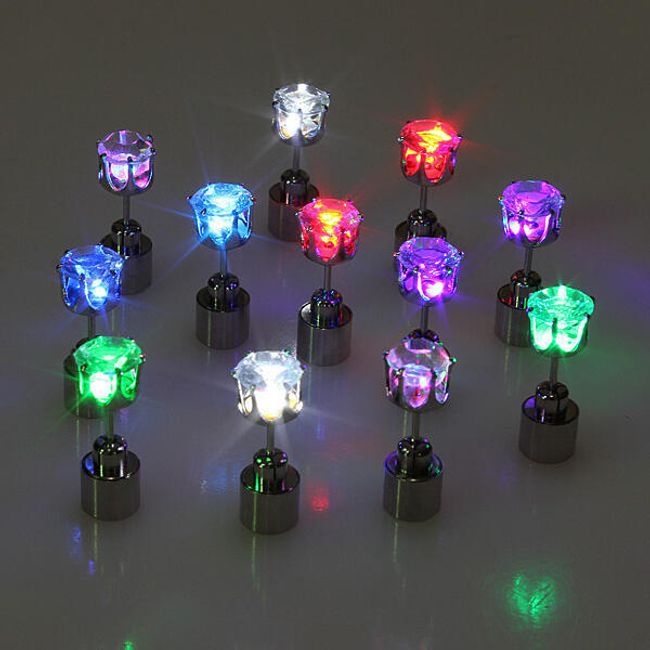 LED Világító fülbevaló - Több szín 1