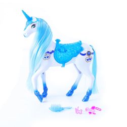 Kék-fehér ló fésülése hanggal és fénnyel RZ_199354