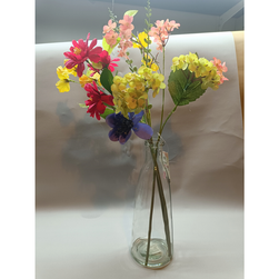 Skleněná váza s květinovou kompozicí ZO_272300