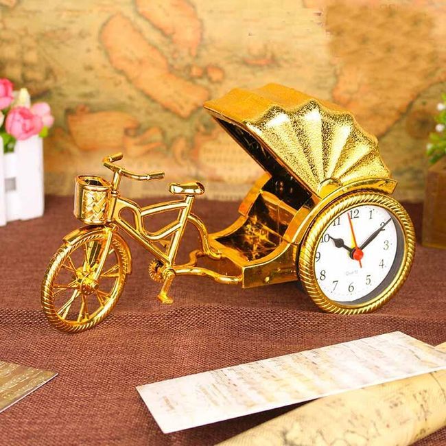 Ceas deșteptător sub forma unui triciclu cu cărucior 1