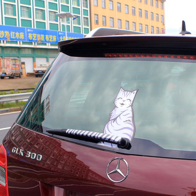 Matrica macska a hátsó ablaktörlő autóján - 2 változat 1