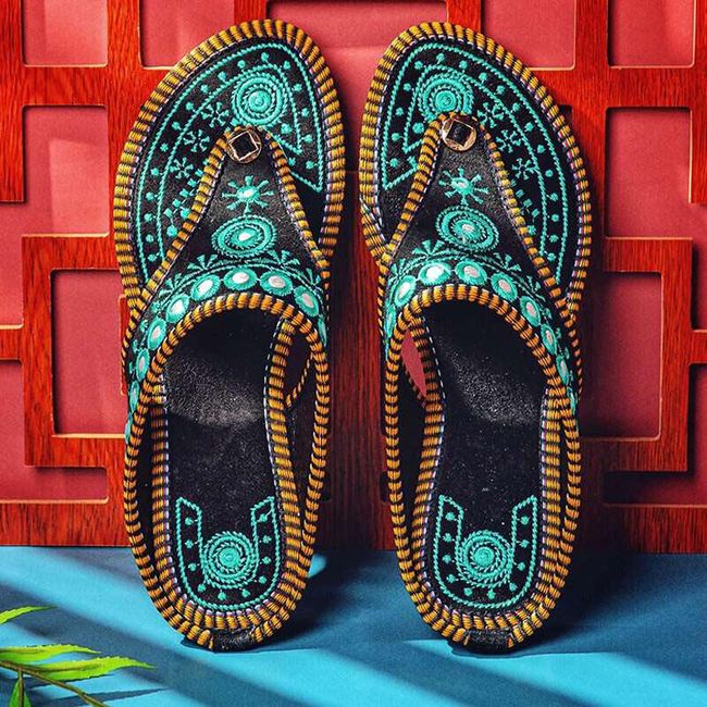 Women‘s slippers Dahlia 1