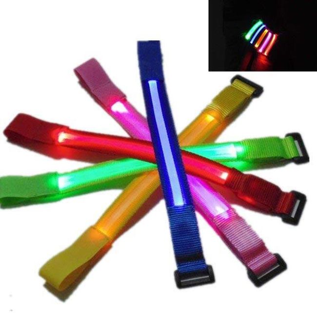 LED svítící pásek na ruku - 5 barevných provedení 1
