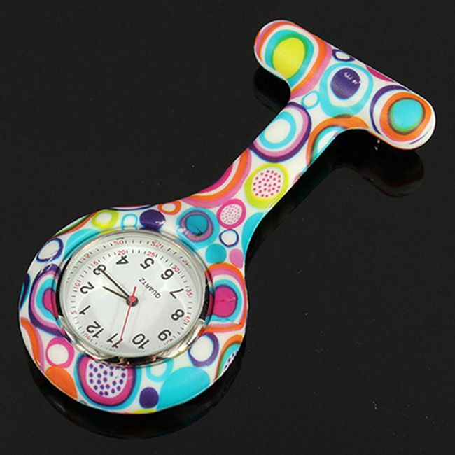 Pomysłowy zegarek kieszonkowy dla pielęgniarek 1