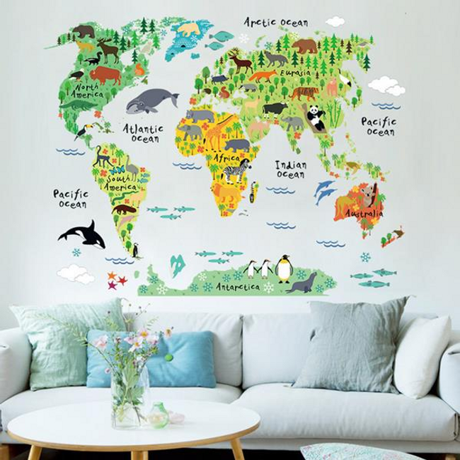 Стикер за стена - карта с животни от цял свят 1