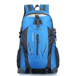 Planinarski ruksak - različite boje