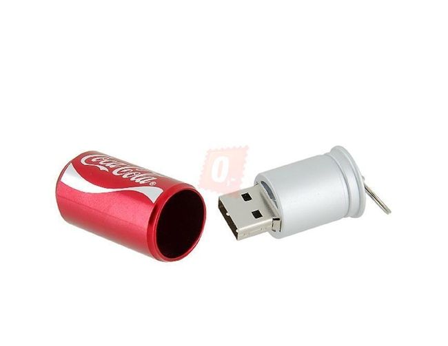 2GB Flashdisk - CocaCola plechovka 1