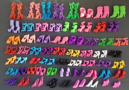 Komplet bucików dla lalki - 60 par