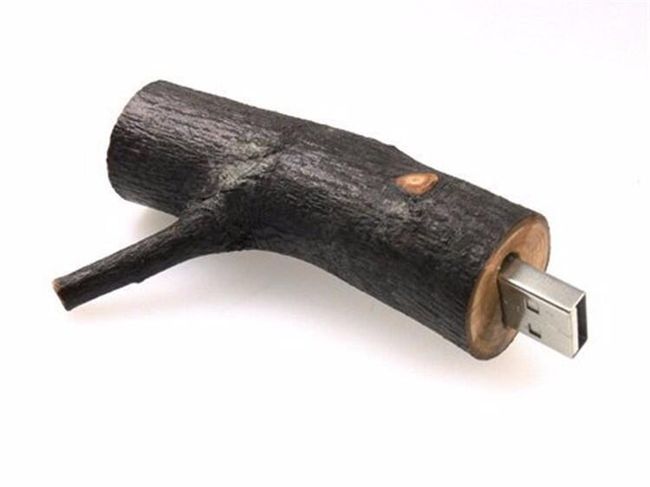 USB flask disk ve tvaru dřeva - 4, 8, 16, 32 nebo 64 GB 1