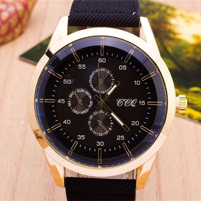 Stylowy zegarek z tarczą zegarka w złotym kolorze  1