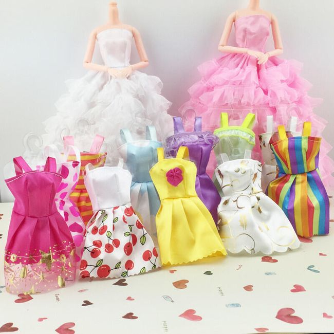 Sukienki dla lalek różnych wzorów - 10 szt. 1