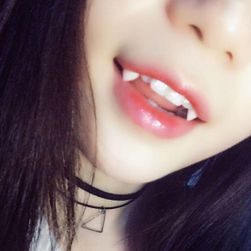 Zęby wampira - 4 sztuki