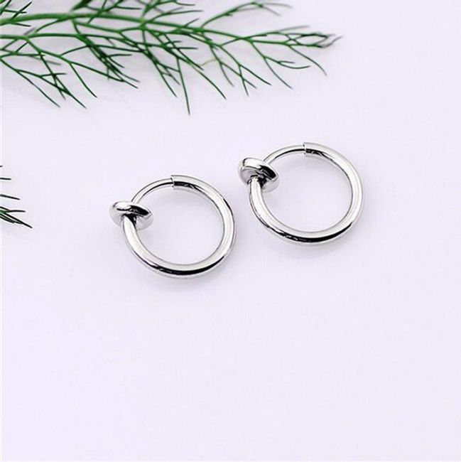 2 kusy falešných kroužkových piercingů - Stříbrná barva 1