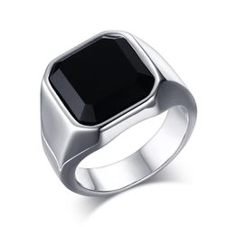 Pánský prsten s černým kamenem