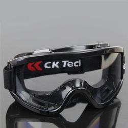 Skijaške ili motociklističke naočale s prozirnim staklima