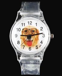 Дамски часовник с картинка на куче в циферблата