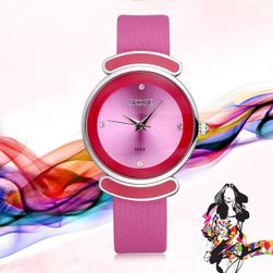Жіночі годинники в багатьох колірних варіантах