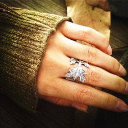 Prsten ve tvaru listu