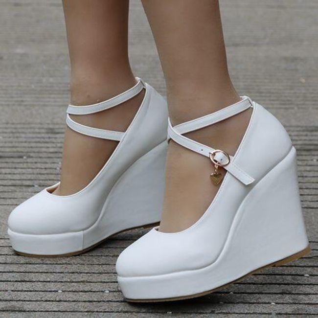 Дамски обувки с клиновиден ток Lashay 1