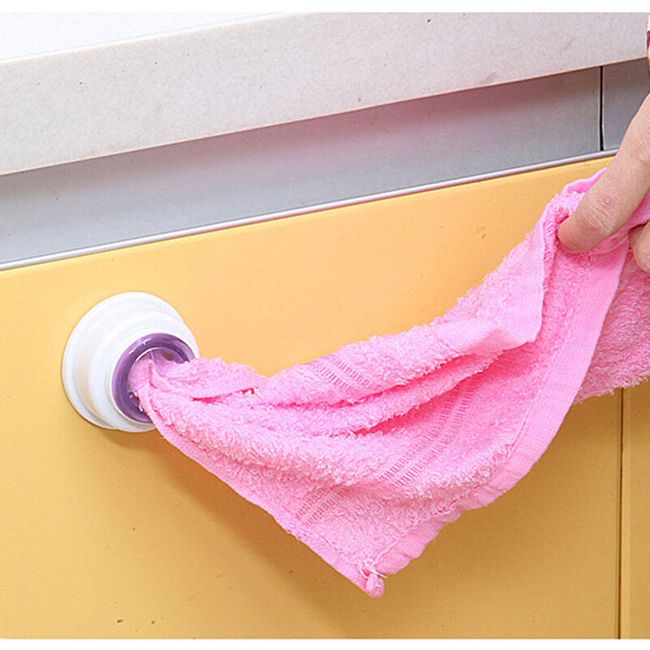 Plastový držák na utěrku či ručník 1