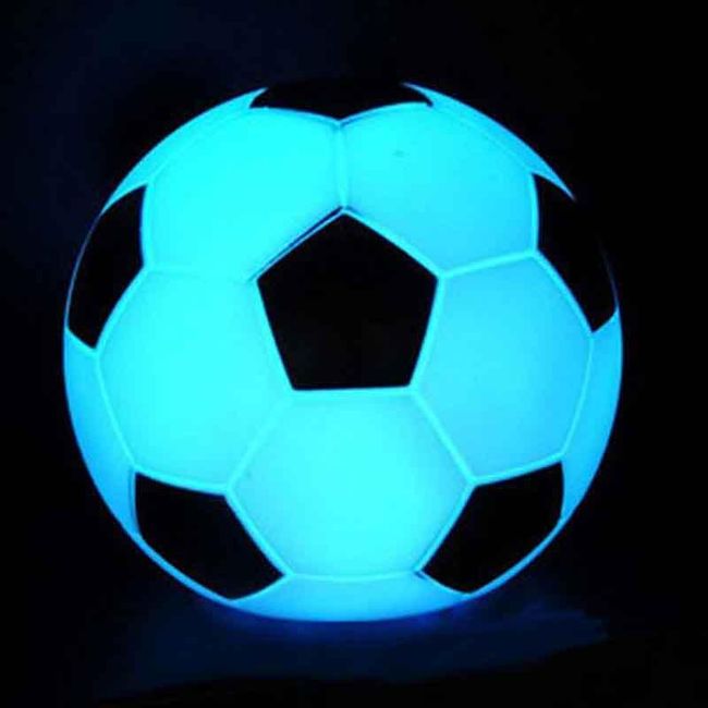 Mała lampka LED w kształcie piłki nożnej 1
