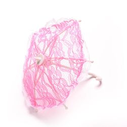 Koronkowy parasol dla lalki