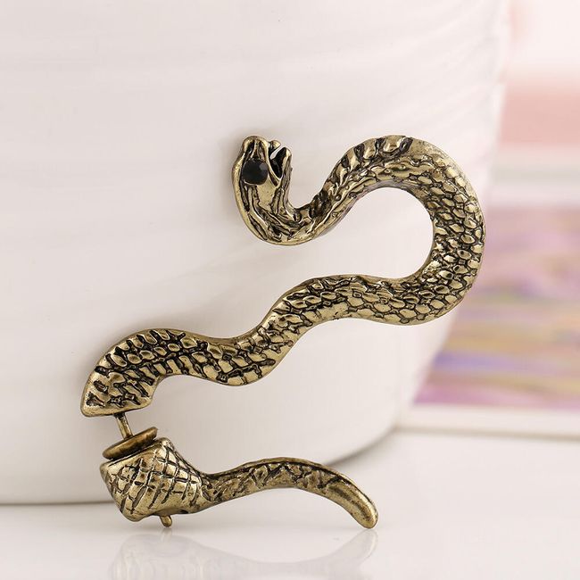 pénisz alakú kígyó